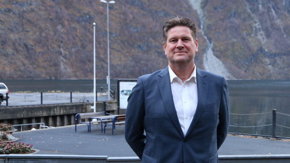 - EI OPPLEVING: Dagleg leiar Sigmund Vika vil gjera Klingenberg hotel til ei oppleving. Noko han skal satsa stort på er mat, særs frukosten på hotellet.