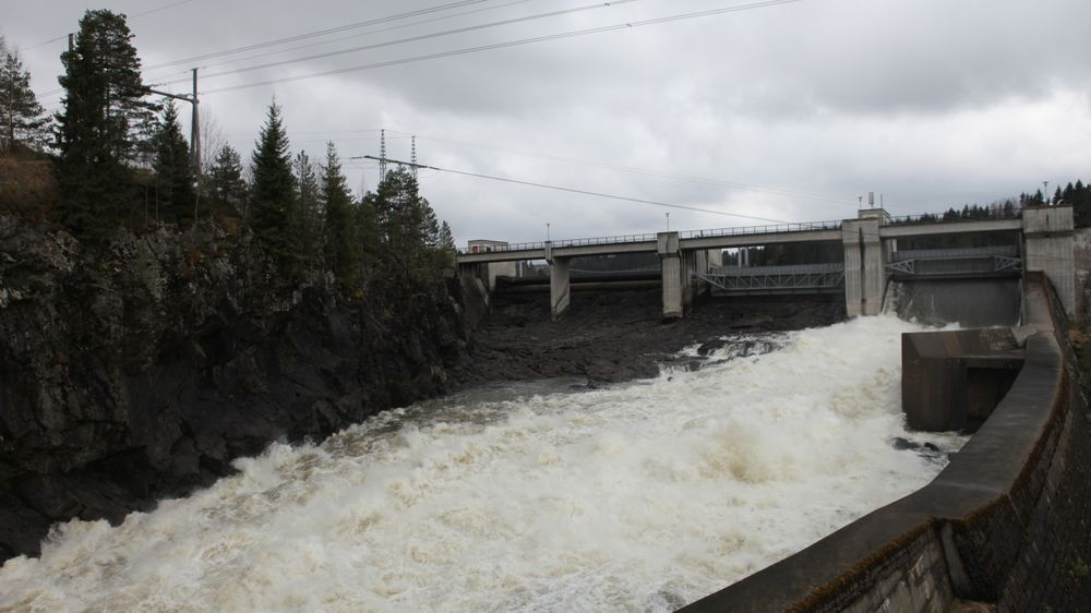 Klimaendringene er allerede synlige i NVEs statistikker. I fjor fikk Norge 3,5 terrawattimer ekstra vannkraft. Total årsproduksjon er omlag 140 TWh.