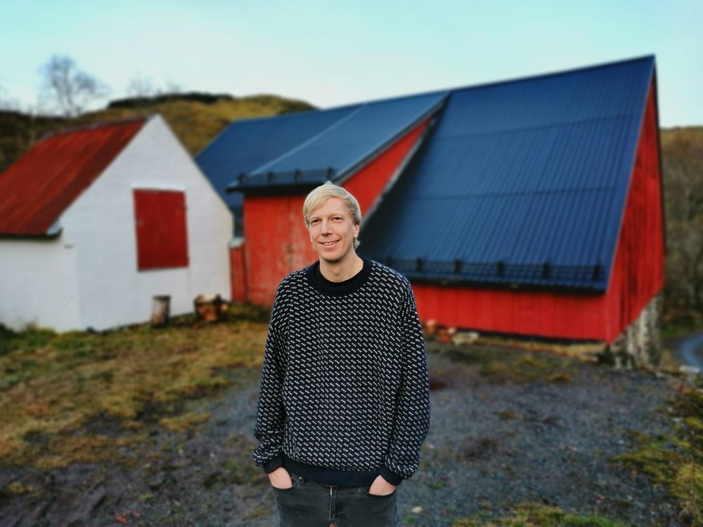 Tore Sevheim slutter i Dagens Næringsliv, nå skal han bli grisebonde i stedet