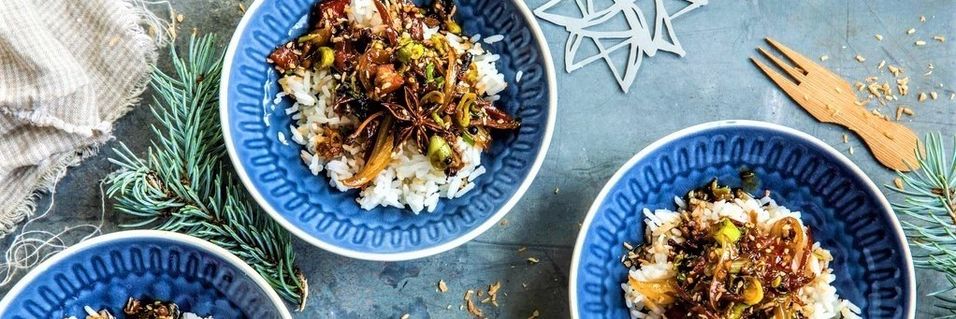 Rester av pinnekjøtt fra førjulsfesten får nytt liv som søndagsmiddag, og wow for noen smaker