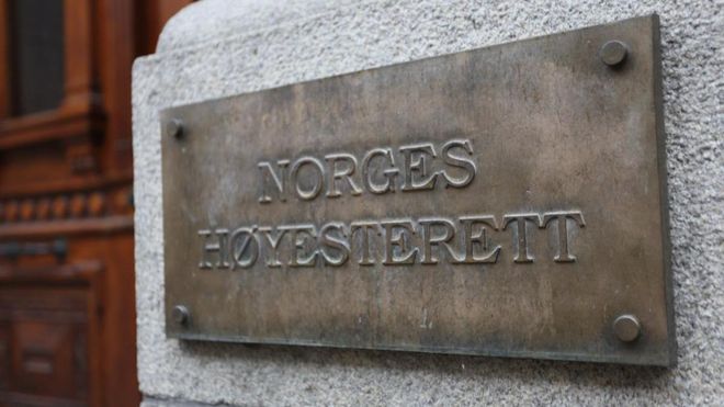 Skilt Norges høyesterett. Foto