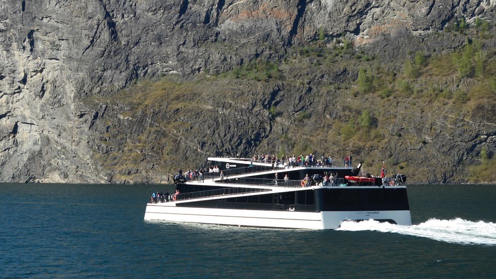NY SJEF: The Fjords-konsernet har tilsett ny dagleg leiar. På biletet: den elektriske båten Future of the Fjords.