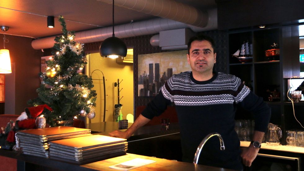 PUSSAR OPP: Restauranten Mama Mia i Øvre Årdal skal pussa opp lokala og utvida tilbodet.