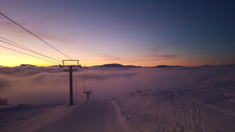 STILLE FØR STORMEN: Slik såg det ut i Heggmyrane fredag morgon. Til helga er det meldt regn.