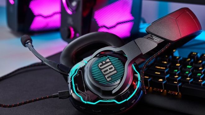 JBLs Quantum One er toppmodellen i selskapets nye spillsatsning. Foto: JBL