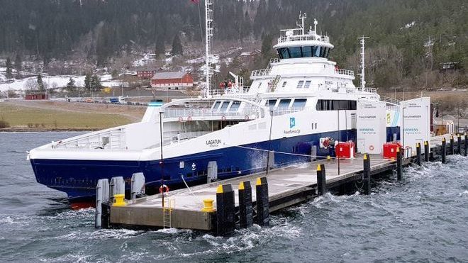 Fergene i de nye kontraktene i Troms skal være elhybrider fra og med 2023