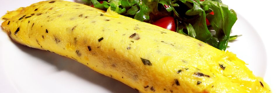 Du kan ikke lage en omelett uten å knuse et par egg, men å mestre kunsten krever øvelse. Her er tipsene du trenger