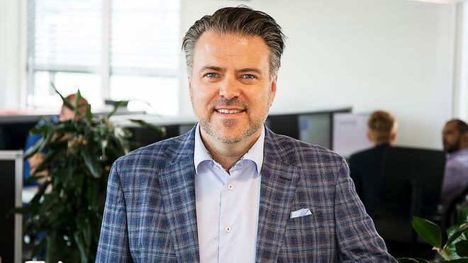 UNGE MEST POSITIVE TIL KUNSTIG INTELLIGENS