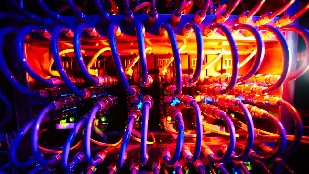 To samtidige fiberbrudd stanser leveransen til mange. Tietoevry opplyser at rundt 20 av deres kunder er rammet.