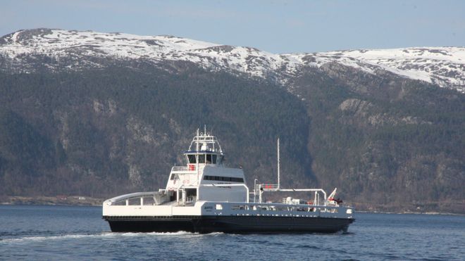 Norge kan miste ferjeforspranget mens fylker og stat spiller Svarteper
