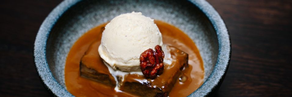 Denne dessertfavoritten fra britiske puber har gjenoppstått på vinbar i Oslo. Du lager den enkelt selv hjemme