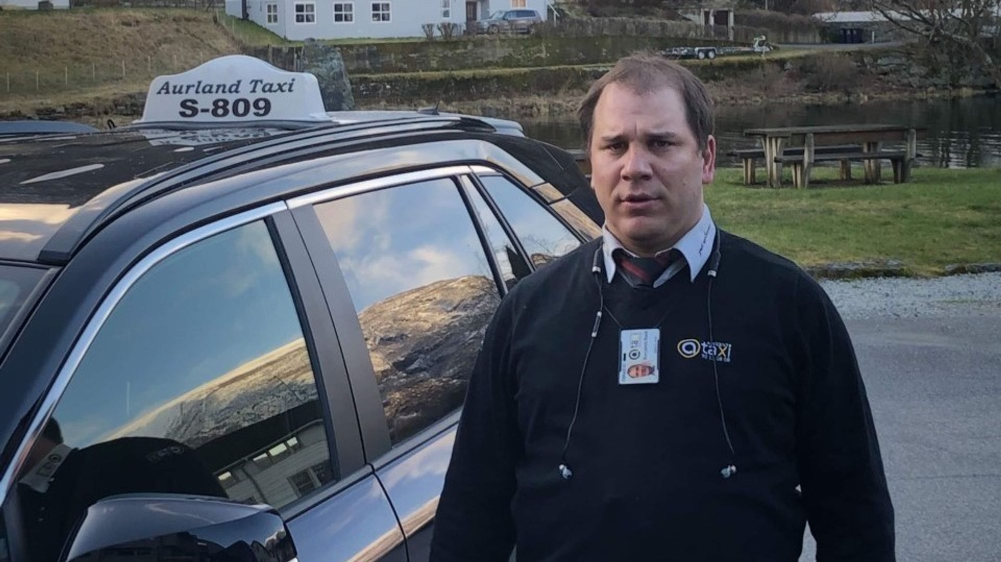 KJEM TIL Å HENTE INN STORE SUMMAR: – Desverre er det nokon som tapar, men eg er no nøgd, seier dagleg leiar i Aurland Taxi, Benjamin Rock.