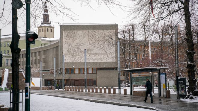 Regjeringen gir ordre om riving av Y-blokka