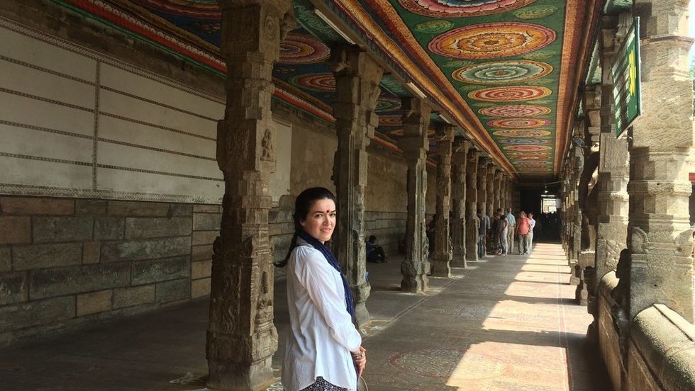 Fatima Dominguez har to mastergradar i frå Universitetet i Madrid. I dag jobbar ho som presse- og innhaldsleiar i destinasjonsselskapet Visit Sognefjord, og marknadsfører Sognefjorden som reisemål til heile verda.