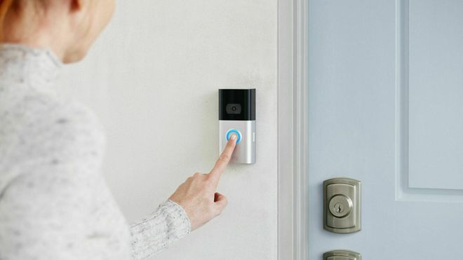 Ring Video Doorbell 3 og Video Doorbell 3 Plus