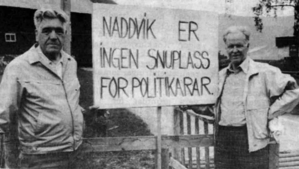INGEN SNUPLASS: Den gamle samferdselpolitikaren Jakob Flæte (t.v) saman med formann i Årdal Pensjonislag, Arne Eldegard.