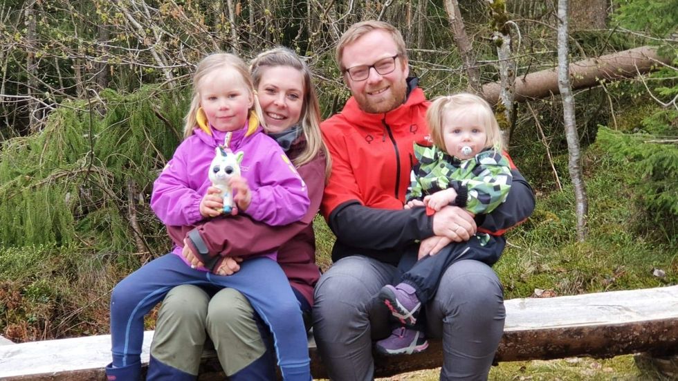Snart flyttar heile familien Skahjem Tofastrud til Aurland og familiegarden til Ragnhild.