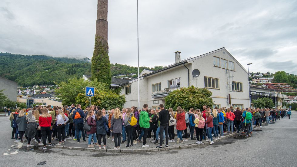 VIKTIG ARENA: Billettkø framfor Meieriet før studiestart i 2018. Torsdag var eigedomsskatten til bygget tema for politikarane.