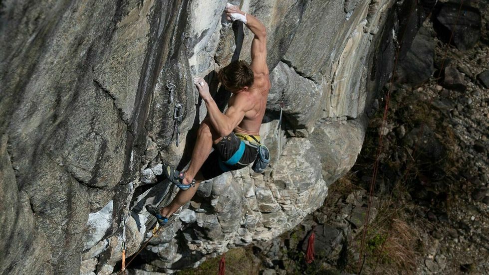FØRSTE PÅ SEKS ÅR: Me må tilbake til 2014 sist gong nokon greidde den vanskelegaste ruta på Kvam. Laurdag vart Håvard Helgesen (21) frå Sogndal den fjerde til toppen.