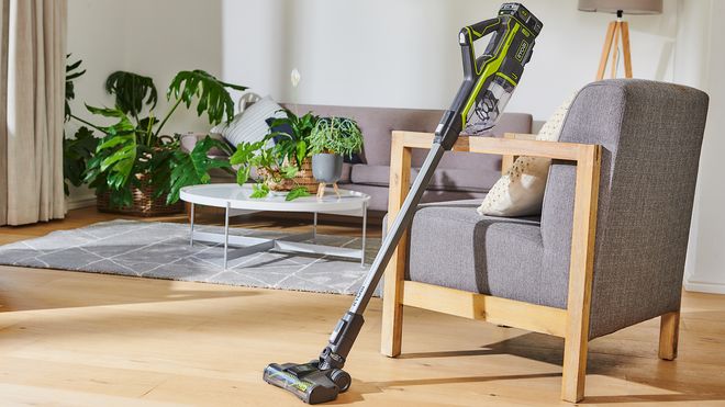 Ryobi R18SV7