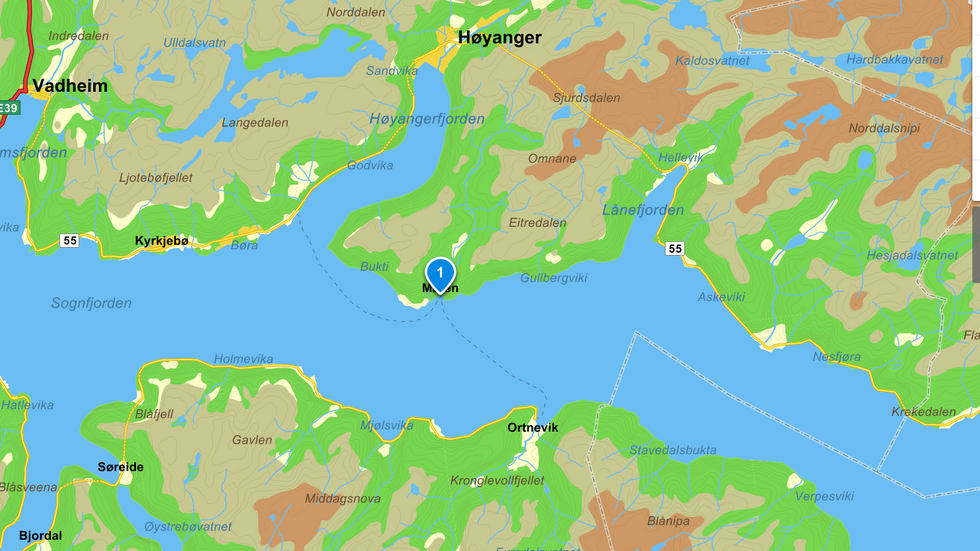 UTAN VEG: Grenda Måren på nordsida av Sognefjorden er veglaus, men ferja MF Tansøy går innom Måren på ruta mellom Nordeide og Ortnevik.