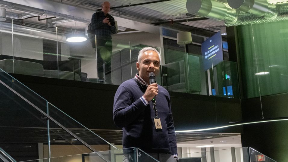 Kommersiell direktør Shiraz Abid i Ice har kommet med et slags svar på tilbudet fra Telenor. Ice tilbyr større datakvoter og et tillegg med 1000 GB data, dog med begrenset hastighet til 10 Mbit/s.
