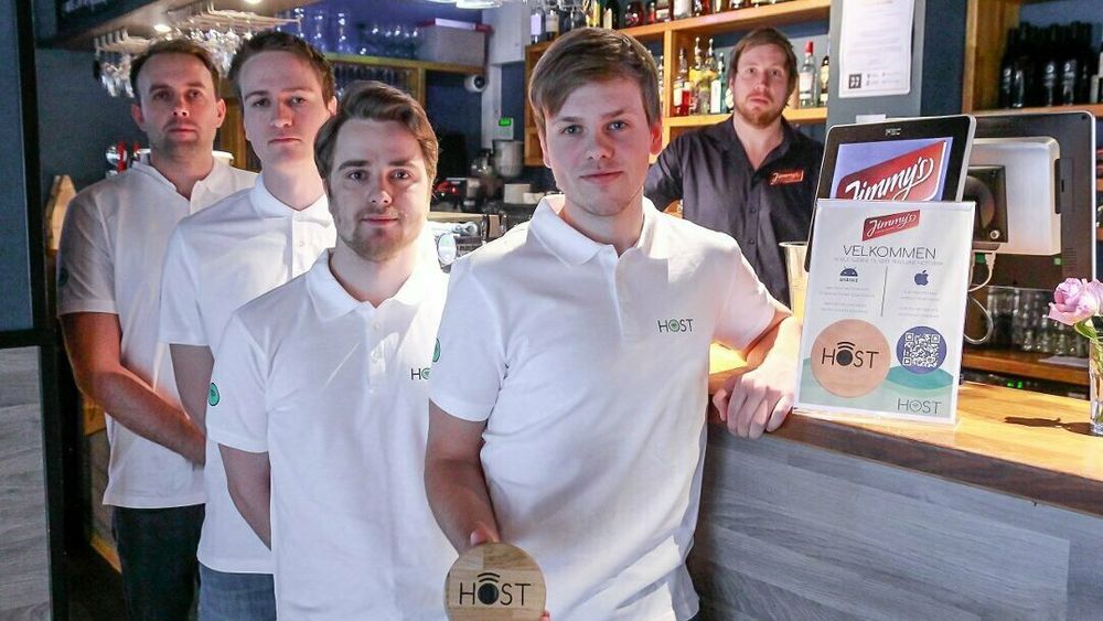 Studentgründerne bak Host har testet Wi-Fi-løsningen sin ved restauranten Jimmys i Porsgrunn.