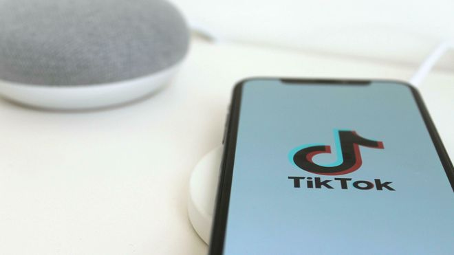TikTok på en Iphone.