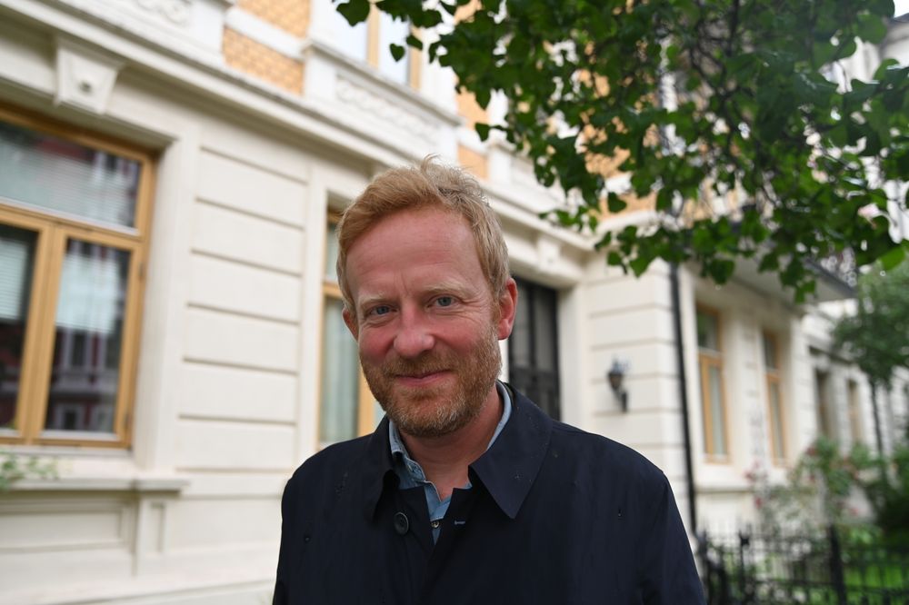 Simen Ekern er ny NRK-korrespondent i Brussel.