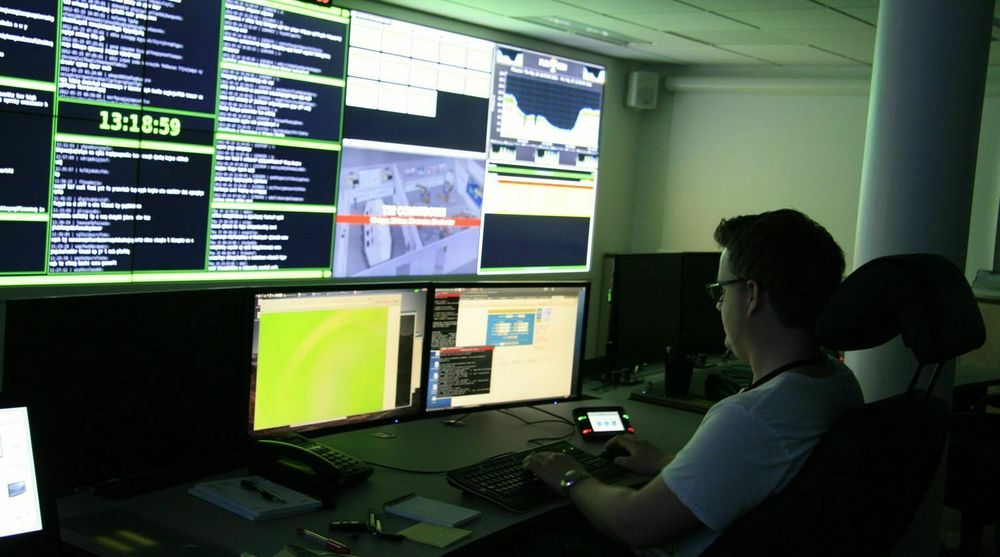 Kommandosentralen til NorCERT, som overvåker angrep mot kritisk infrastruktur i Norge. Illustrasjonsfoto.
