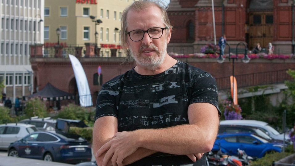 Inside Telecom-journalist Håvard Fossen spekulerer på hva Telia vil komme med av nyheter på tirsdag.
