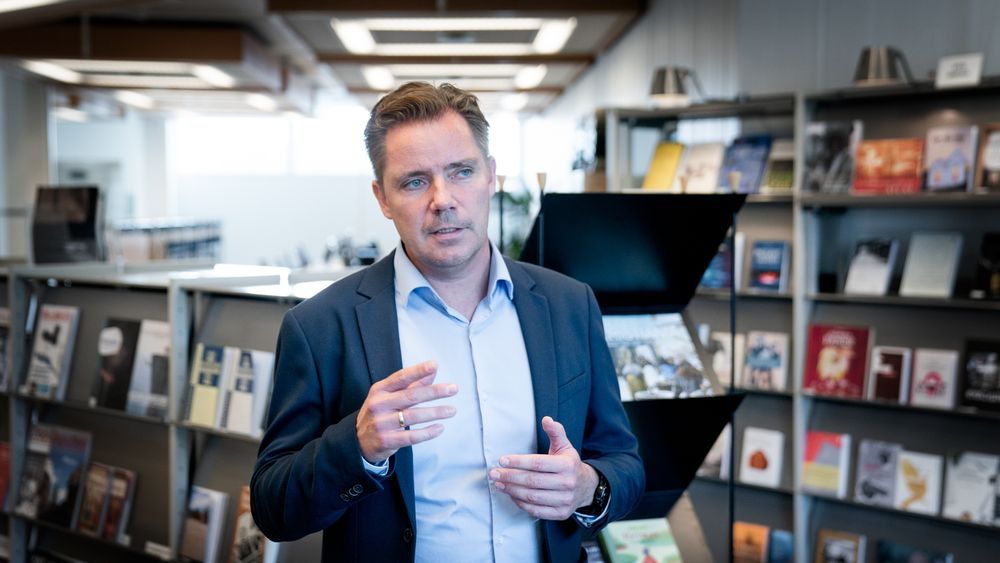 Stian Norli, fagdirektør for avlevering i Arkivverket, innrømmer at de har stilt urealistiske krav til overføringene av arkiver fra stat og kommune.