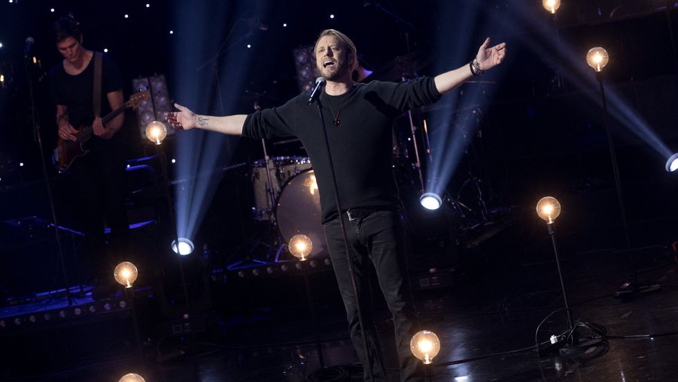 GAV ALT: Odd Einar Nordheim er éin av seks artistar att i musikktevlinga Stjernekamp på NRK. Laurdag framførde han Eggum-visa En natt forbi.
