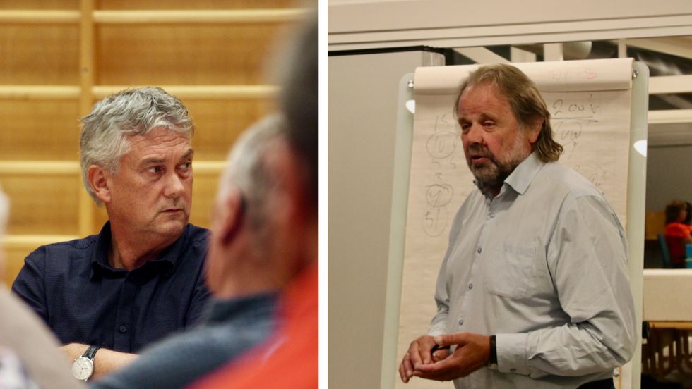 FØLGJER MED: Dei to ordførarane Petter Sortland (til venstre) og Hallvard Oppedal følgjer med på situasjonen i Hyllestad.