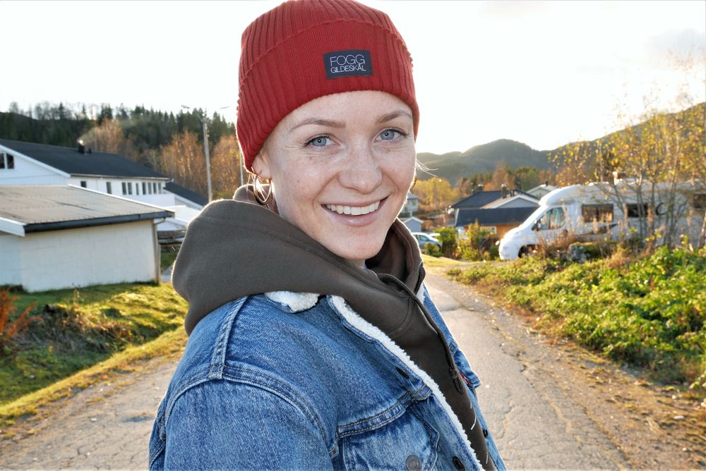 NRK Nordland journalist, Synnøve Sundby Fallmyr, mener at sporten må vike for mer kultur i nyhetsbildet.