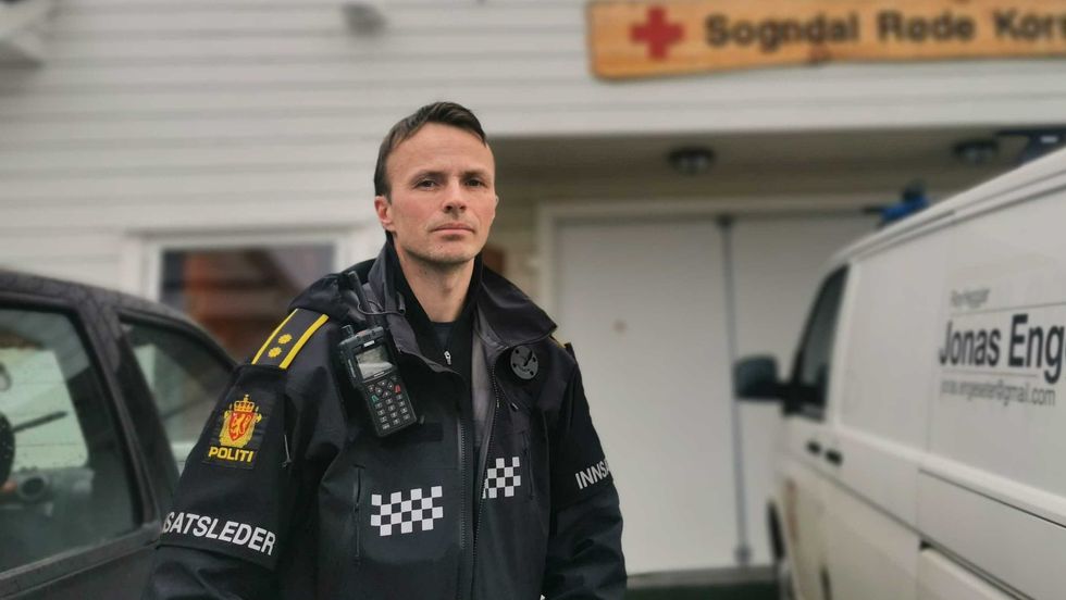 IMPONERT: Innsatsleiar Eirik Skjerdal i politiet er imponert over mobiliseringa i leiteaksjonen.