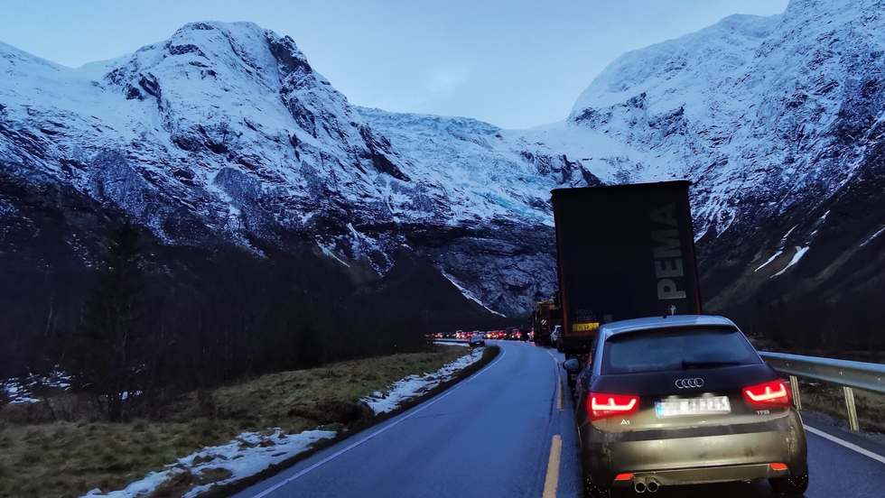 KØ: Slik var utsikta til Hege Mundal i køa.