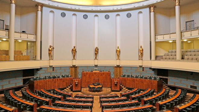 Plenumsalen i den finske riksdagen.