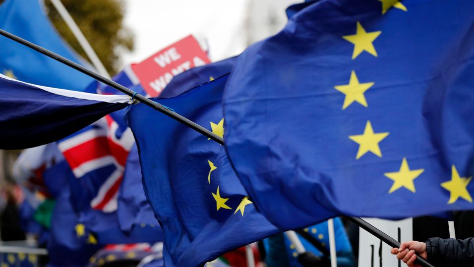Fra nyttår opphører EUs roaming-avtale med Storbritannia. Det kan påvirke norske mobilkunder på reise i landet.