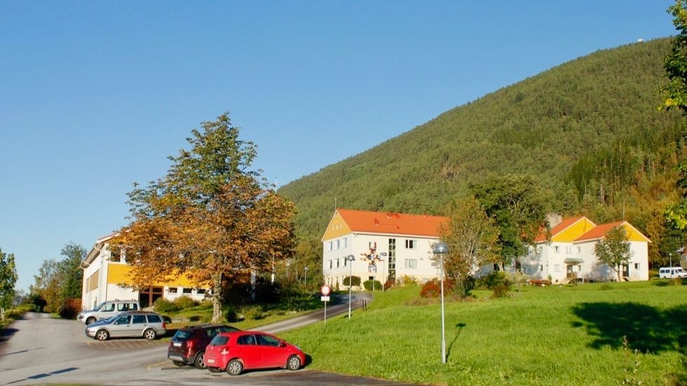 KLINIKKEN: Tronvik psykiatriske klinikk på Kyrkjebø har vore mykje truga dei siste åra.
