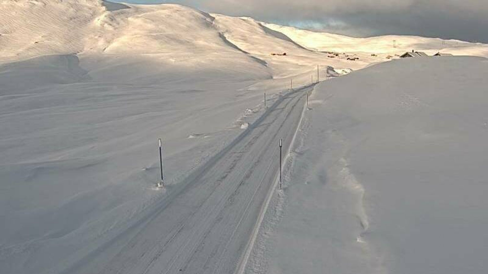 Slik ser det ut på vikafjellet i dag, måndag på føremiddagen.