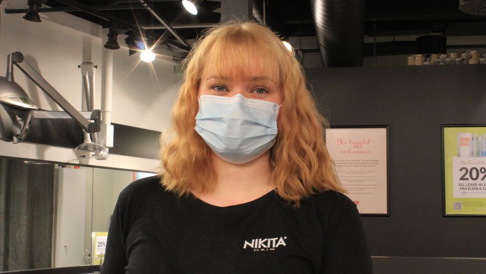 Grete Mundal er frisør hos Nikita på AMFI sogningen.