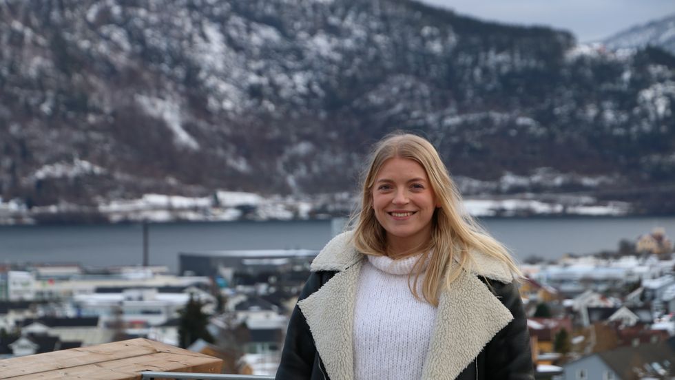 STARTAR: Helene Rogne startar bedrift frå Sogndal. Målet er å nå kundar over heile verda.
