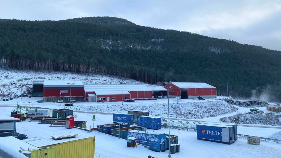 ANLEGG: Anlegget til Simas IKS i Festingdalen trudde dei tok mot slagg som vart rekna som inert avfall frå Nyrstar. Det stemde ikkje.