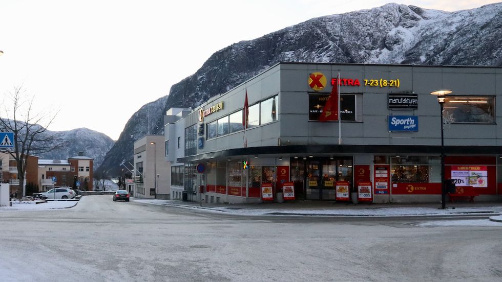 UTBYTE: Coop Extra i Høyanger betalte ut mykje i utbyte til medlemene i fjor.