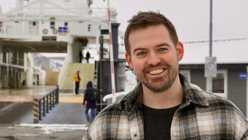 VIL HALVERE: Torbjørn Vereide (Ap) ønskjer å halvere ferjeprisane.