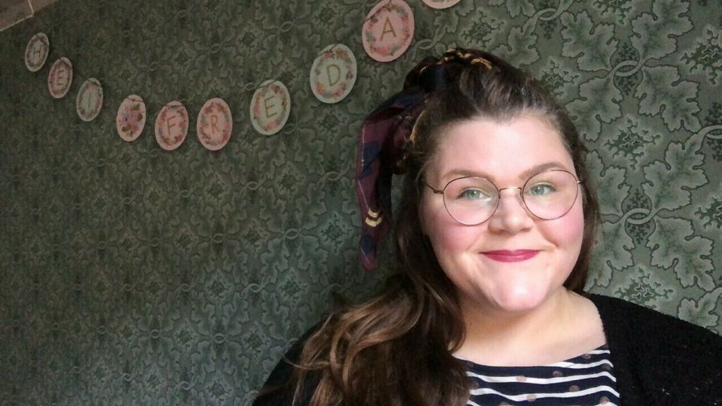 KAN SMILTE: Mariell Øyre kan smile etter auka omsetnad.