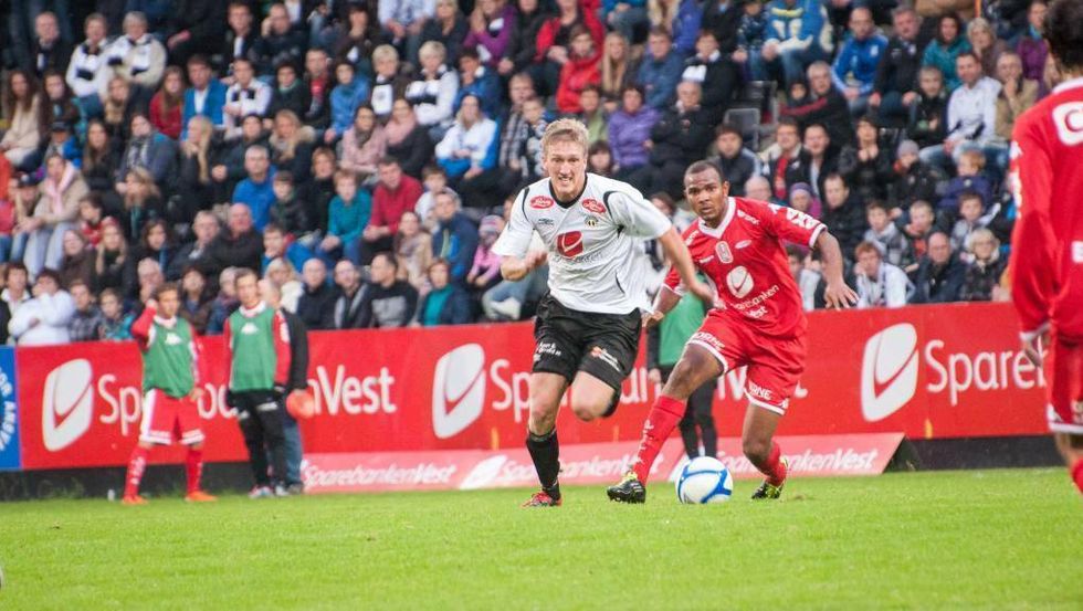 PÅ VEG TILBAKE?: Per-Egil Flo spelte for Sogndal frå 2006 til 2013. No kan han vere aktuell for eit comeback Foto: arkiv.