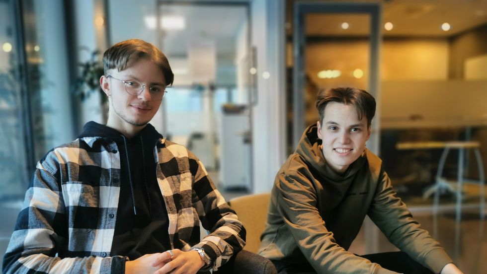 SATSAR: 19-åringane Dawid Aleksy Czapor (t.v) og Steinar Fimreite (t.h) satsar friskt.