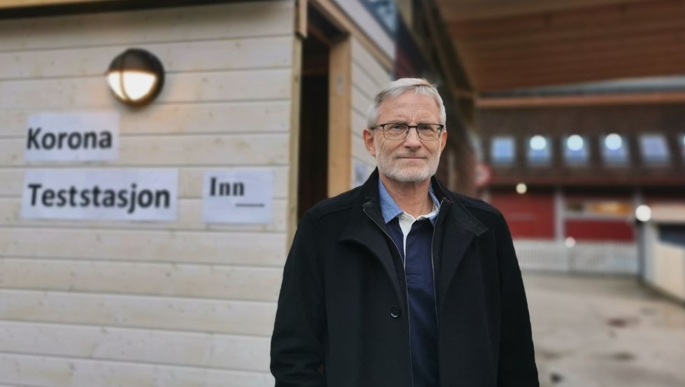 KONTROLL: Kommuneoverlege Knut Cotta Schønberg er sikker på at dei har kontroll på situasjonen i Luster.